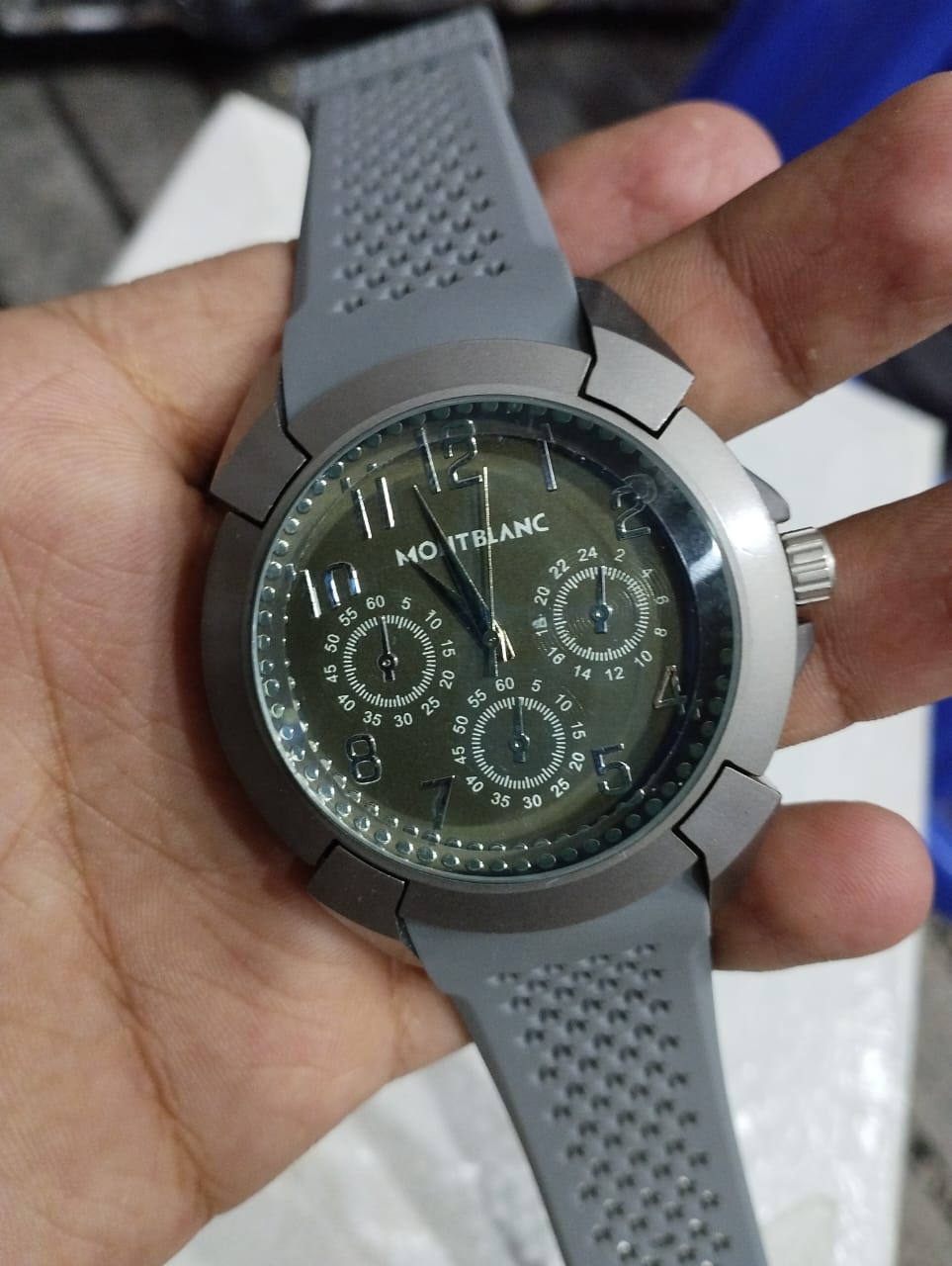 Pepsi Rubber Strap Gents Watch With Normal Box – Stylish Casual Men's Wrist Watch (Random Color) with Comfortable Rubber Strap