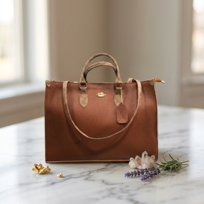 Luxury Coach Tote Bag for Women 16x11 Inches – Premium Black Designer Handbag, Spacious & Elegant Shoulder Bag for Work, Travel & Daily Use