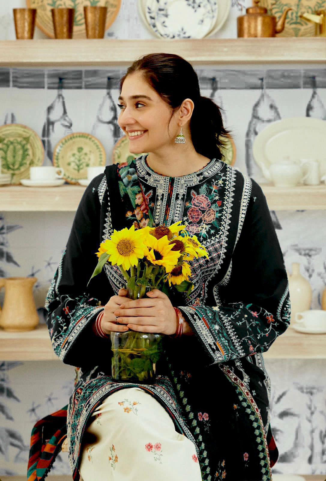 Luxury Shamoze Silk Digital Print 3 Piece Suit – Shirt, Trouser & Dupatta Elegant Ladies Dress Set - Image 4