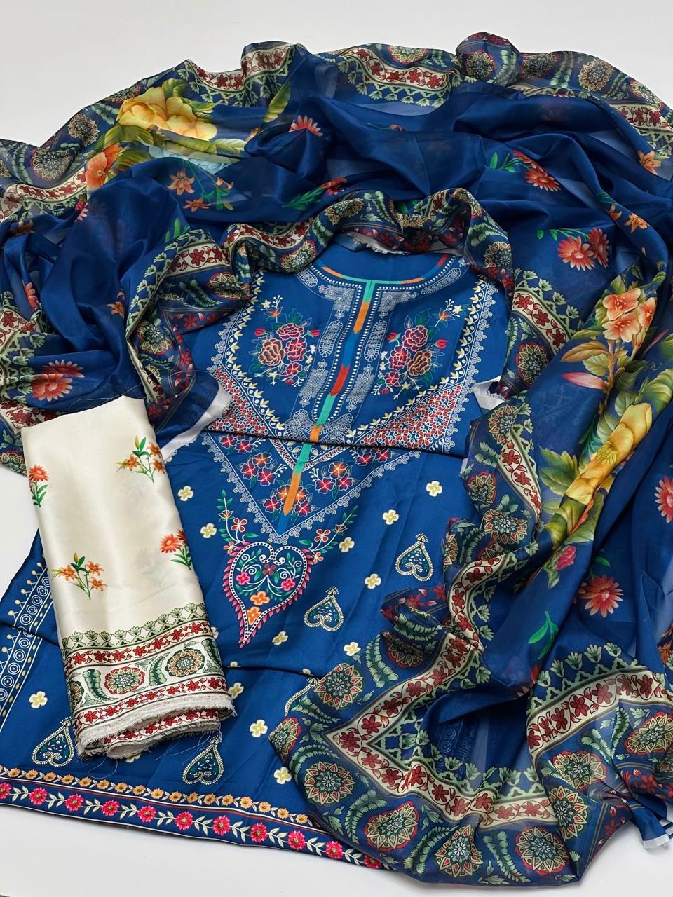 Luxury Shamoze Silk Digital Print 3 Piece Suit – Shirt, Trouser & Dupatta Elegant Ladies Dress Set - Image 7